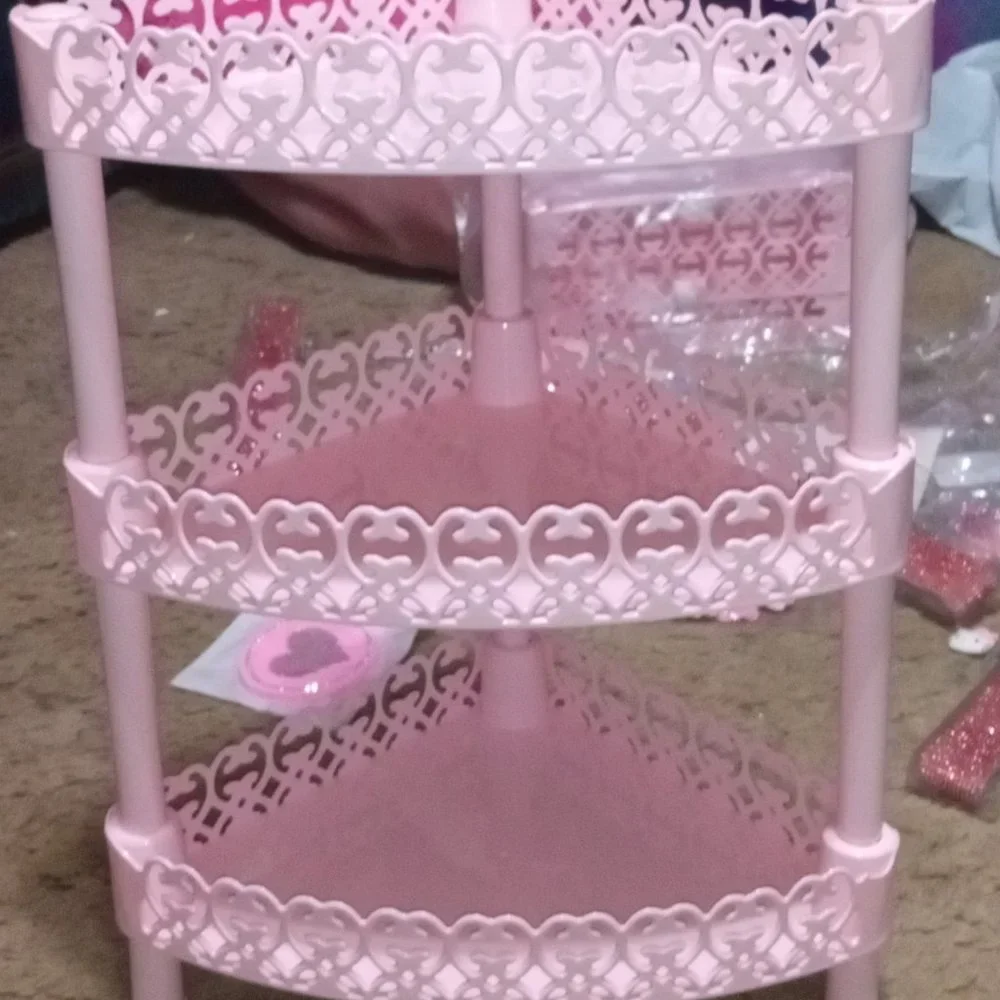 Hello Kitty Corner Shelf